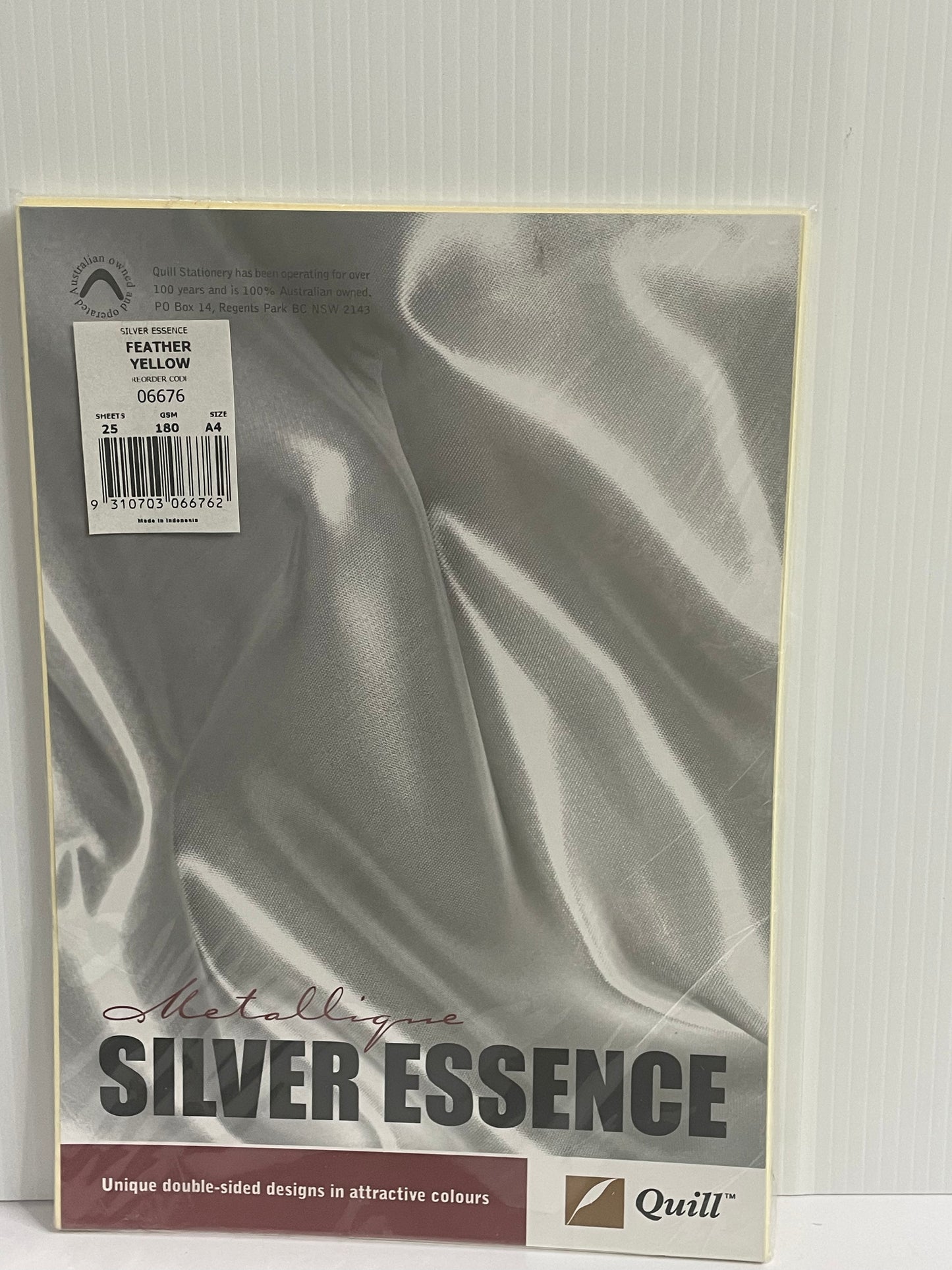 Paper 180 gsm Quill A4 25 sheets - Silver Essence "Feather Yellow"